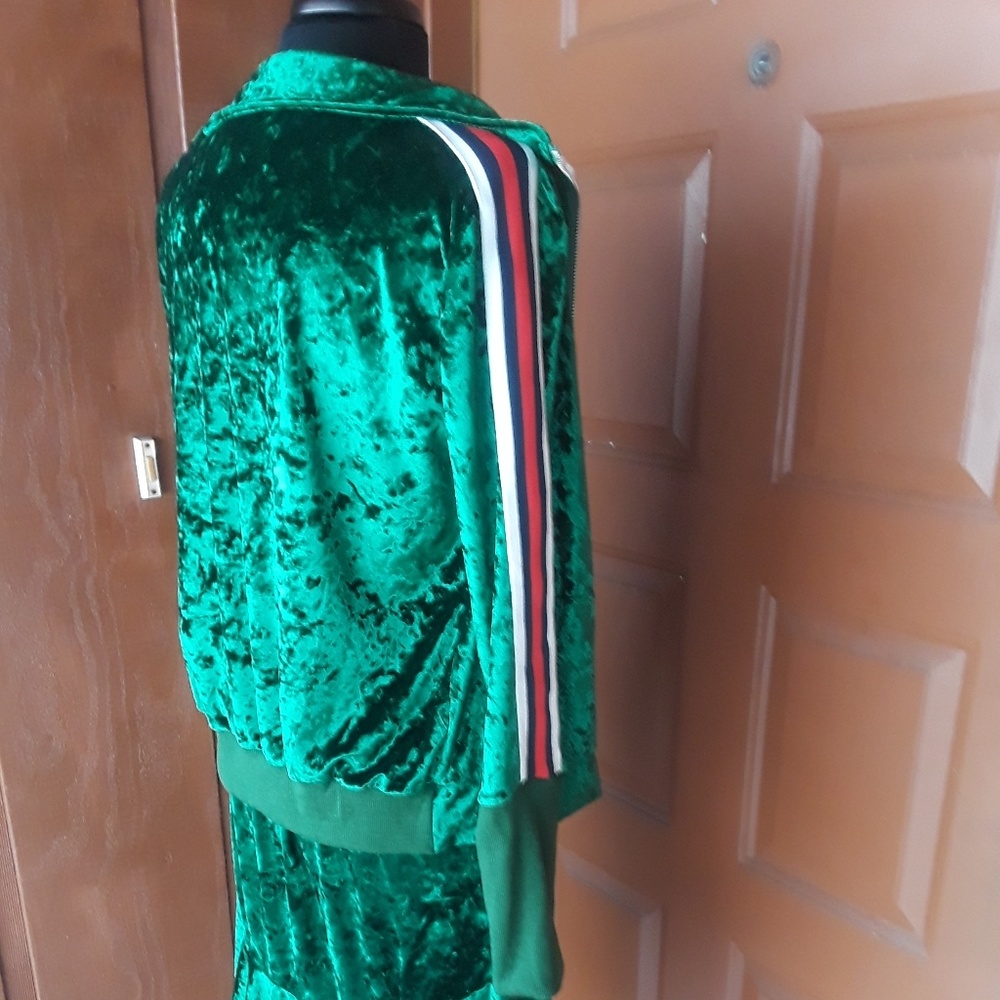 WOMEN   track suit - Picture 4 of 5